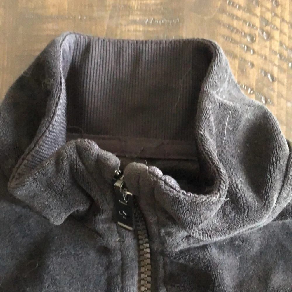 Converse velvety jacket